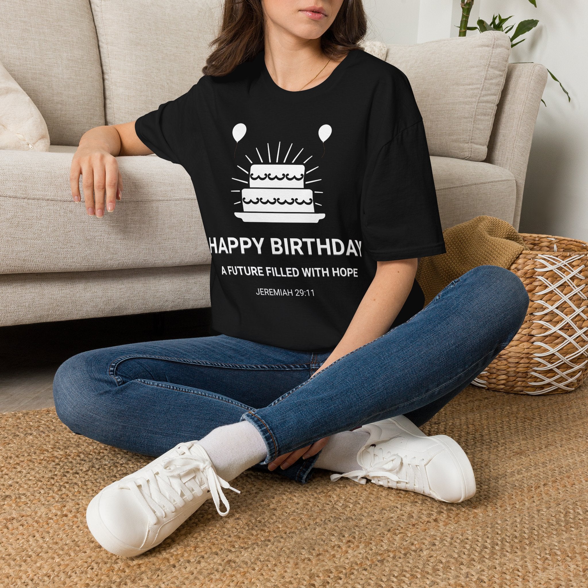 Graphic T-Shirt — Minimal White Casual Tee for Everyday Wear